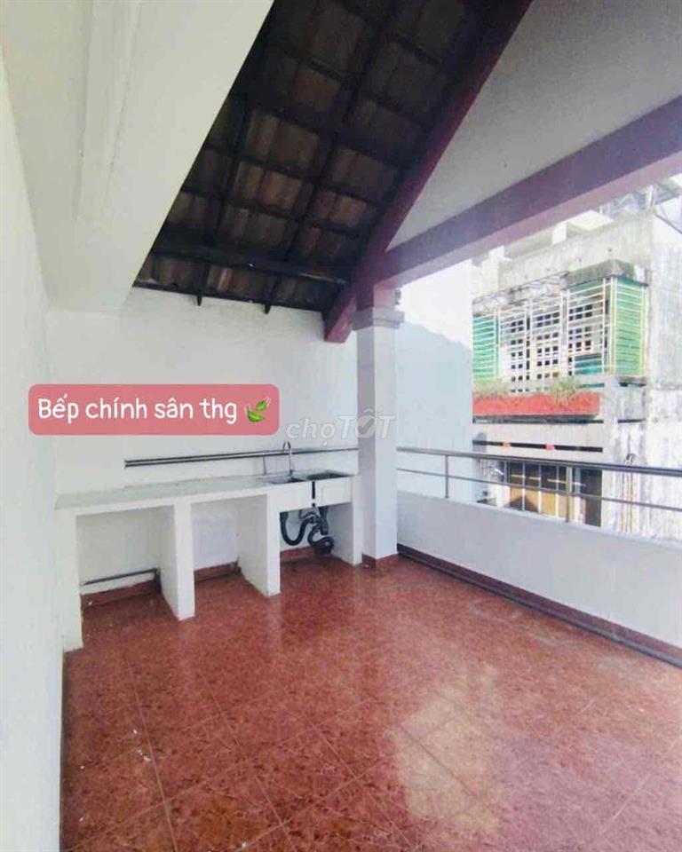 Cho thuê nhà nguyên căn 1t 2l st Nguyễn Duy Dương Quận 10.