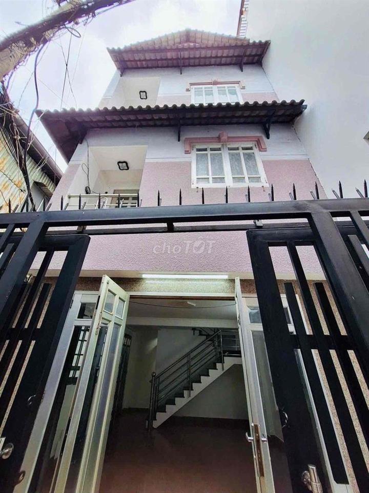Cho thuê nhà nguyên căn 1t 2l st Nguyễn Duy Dương Quận 10.