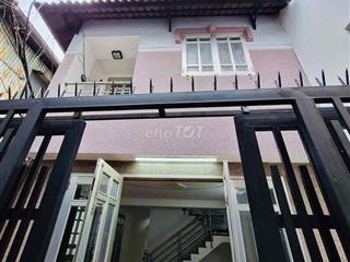 Cho thuê nhà nguyên căn 1t 2l st Nguyễn Duy Dương Quận 10.