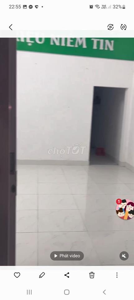 mặt đường kinh doanh tại Phương Lưu