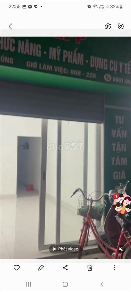 mặt đường kinh doanh tại Phương Lưu