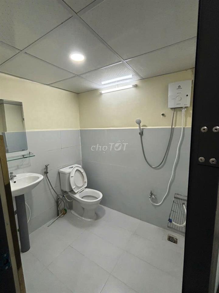 Cần cho thuê nhà nguyên căn ở Võ Oanh,  Bình Thạnh, hẻm to 4m