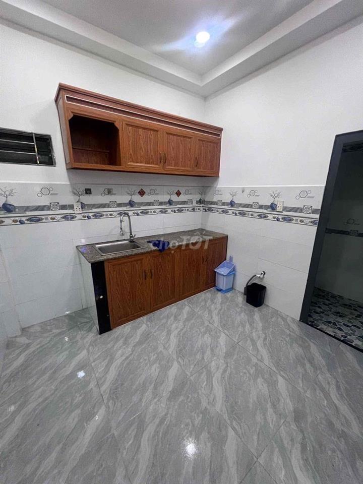 Cho thuê nhà nguyên căn mới và sạch sẽ