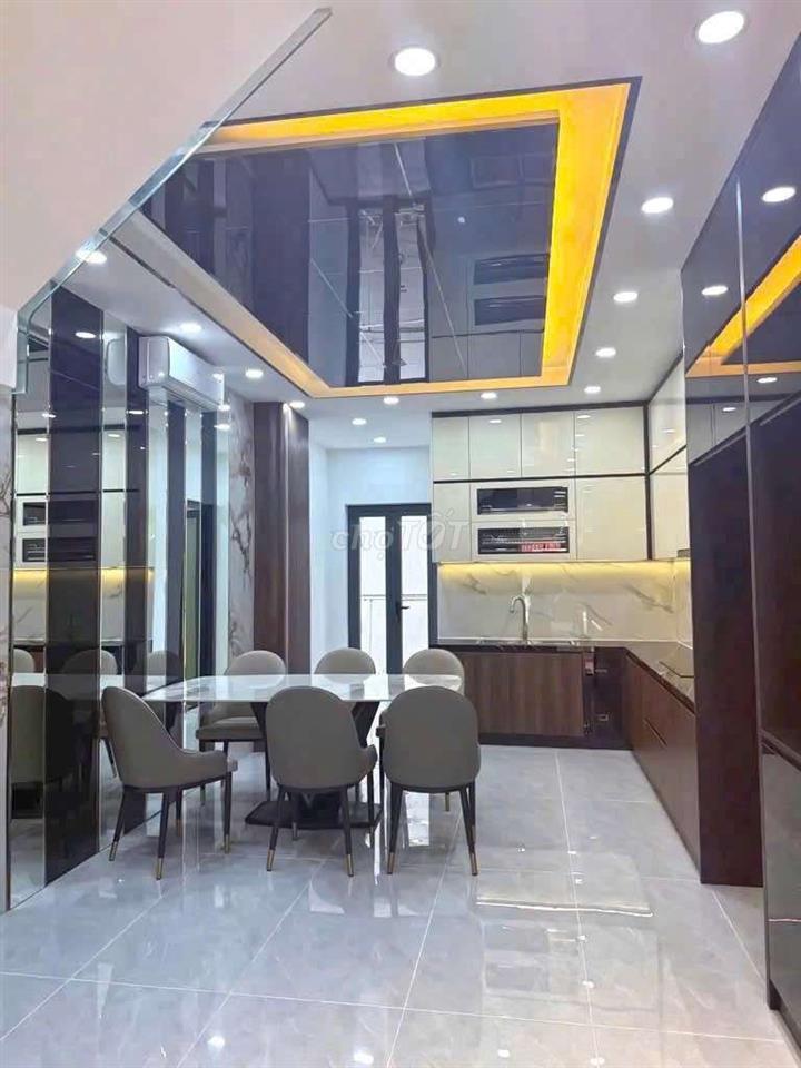 Bán Nhà 6L Mặt Tiền Số 3 KDC Kim Sơn.P.Tân Hưng.Q.7, Dt 5x20m Giá 29tỷ