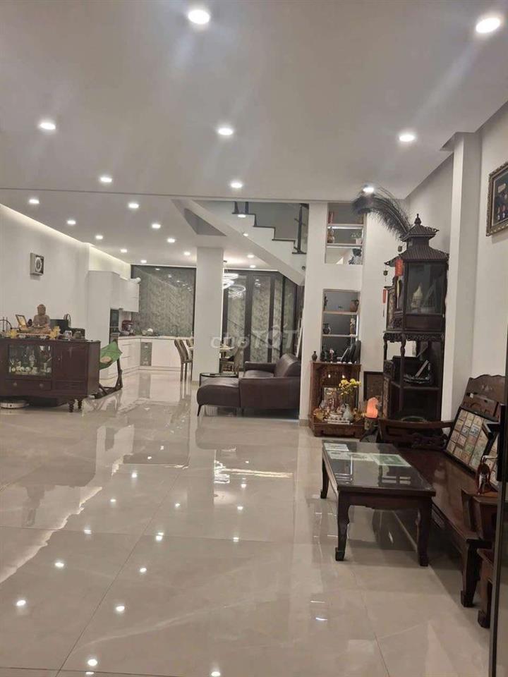 Nhà MT Đường 65, KDC Tân Quy Đông, P.Tân Phong.Q.7 Dt 6x15m Giá 24 tỷ
