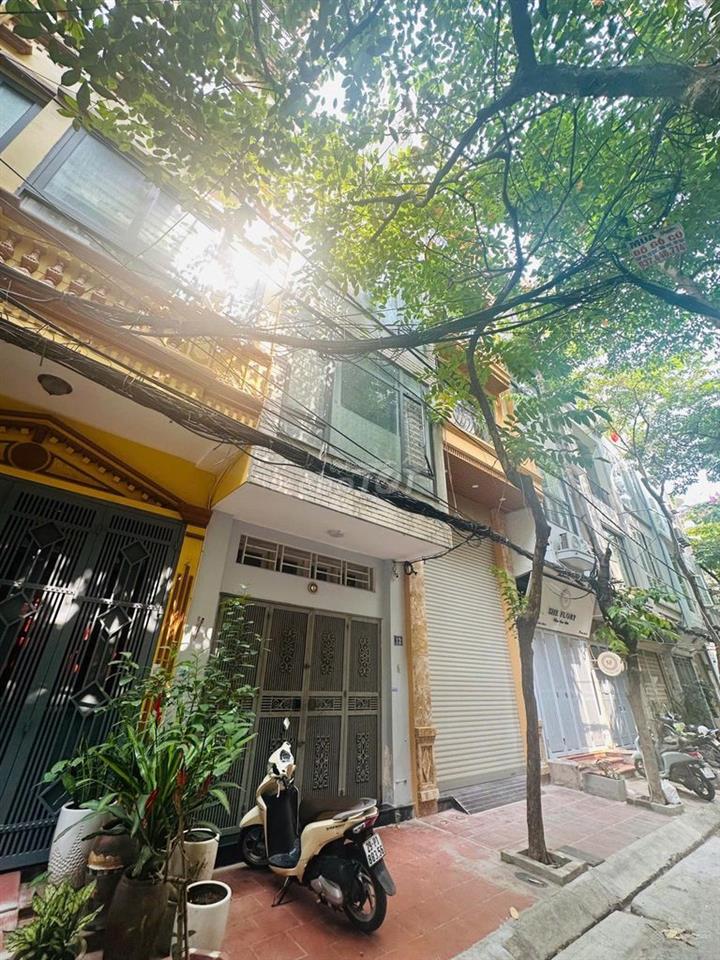Chính Chủ Có Căn KBT 5 Tầng Cần Bán Ngõ 131 Thái Hà
