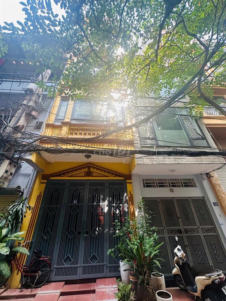 Chính Chủ Có Căn KBT 5 Tầng Cần Bán Ngõ 131 Thái Hà