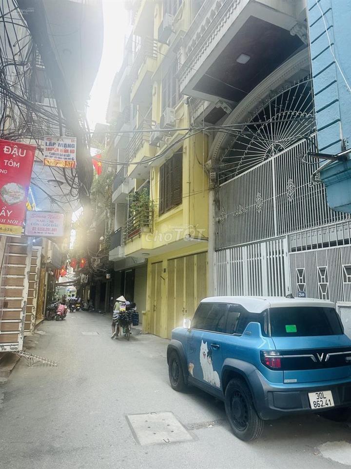 Bán Nhà KBT 4.5 Tầng Khu Phân Lô Ngõ 34 Hoàng Cầu Lô Góc.