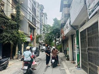 Bán Nhà KBT 4.5 Tầng Khu Phân Lô Ngõ 34 Hoàng Cầu Lô Góc.