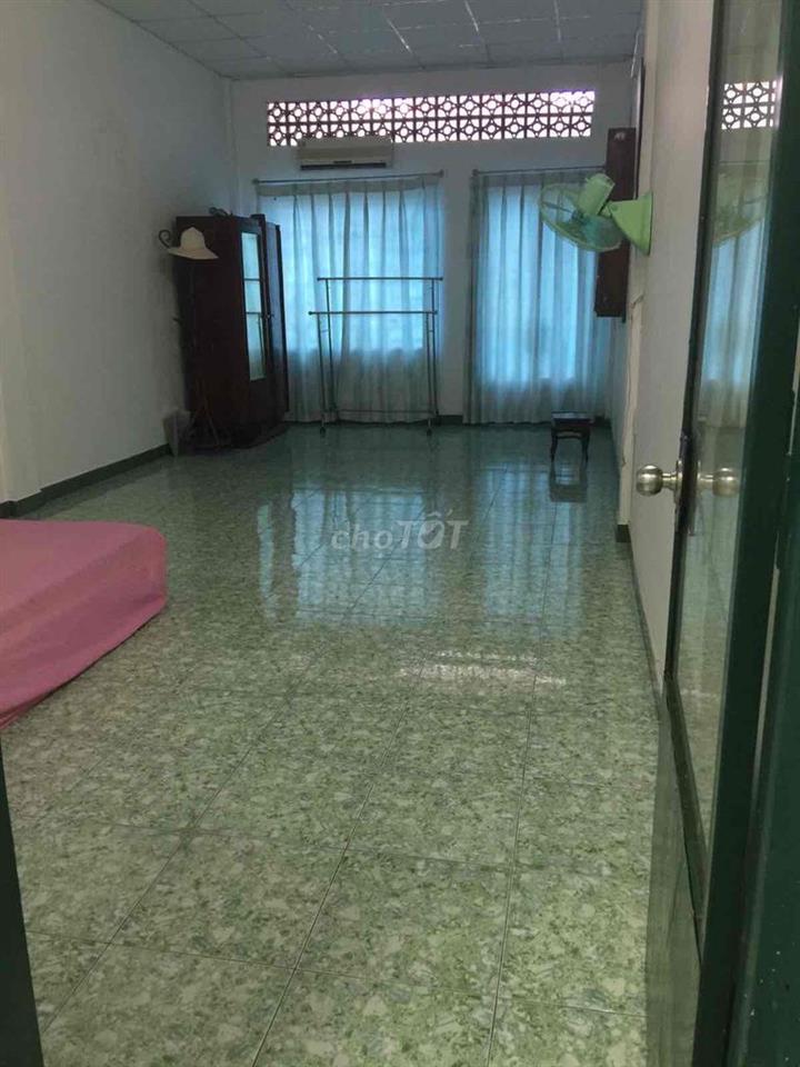 Nhà mặt tiền đường Trường Chinh Tân Bình