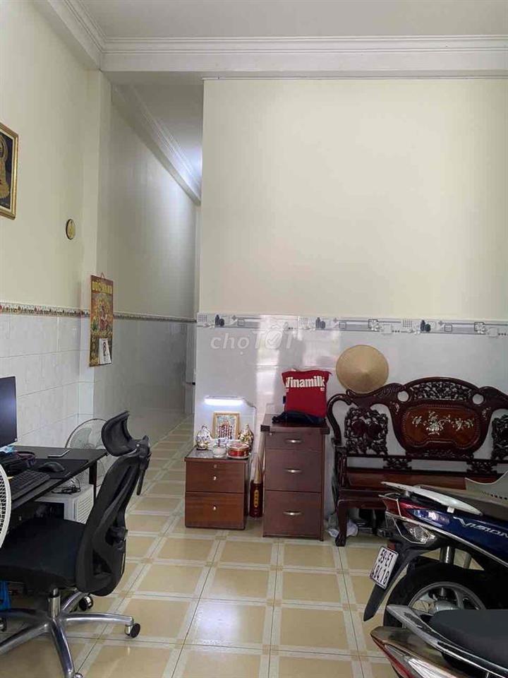 Bán nhà khu Tên Lửa 80m2 chính chủ