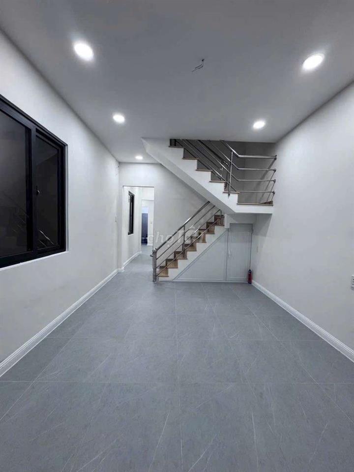 nhà quận 12 số hồng riêng 