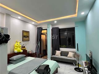 phòng trọ , có cho ở ghép , giờ giất tự do sinh hoạt như ở nhà mình