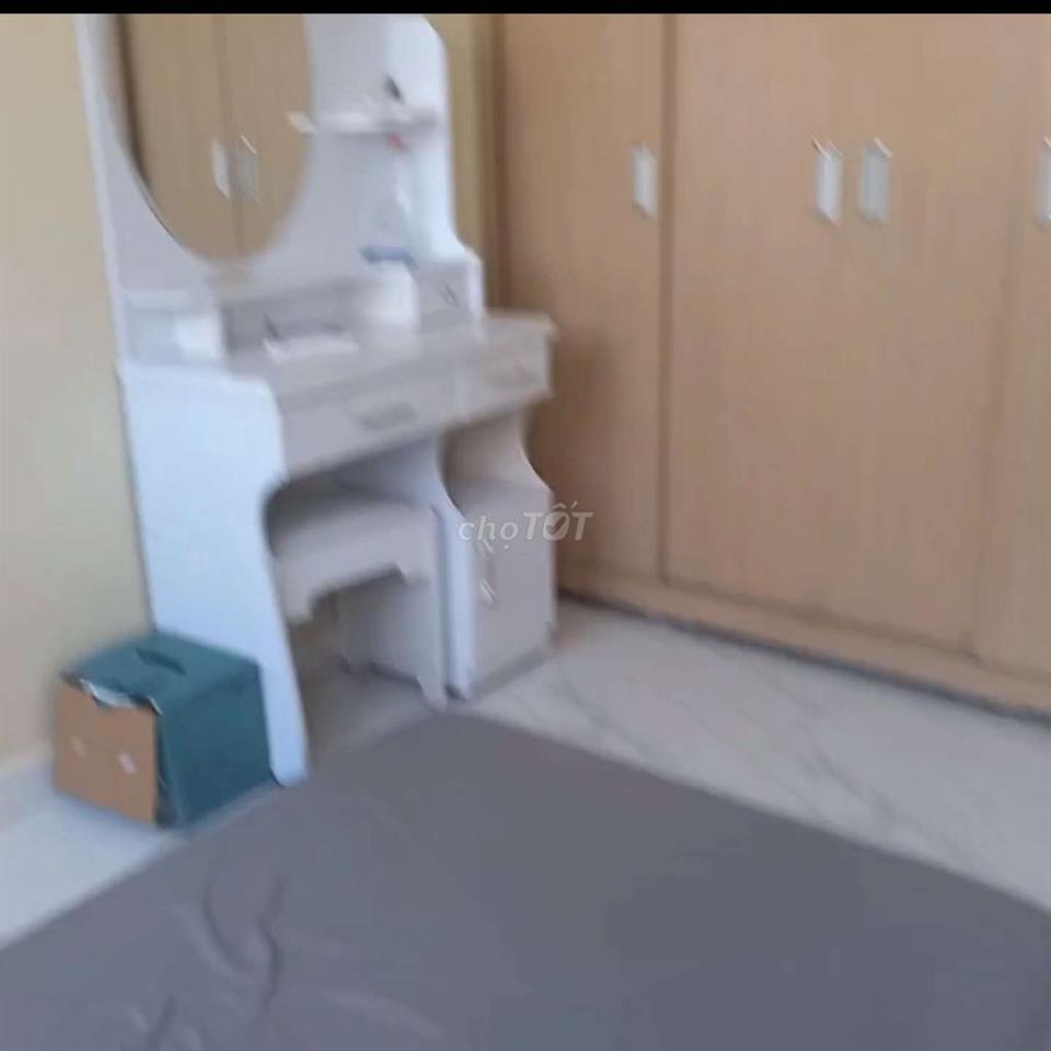 nhà cho thuê hẻm 994 huỳnh tấn phát