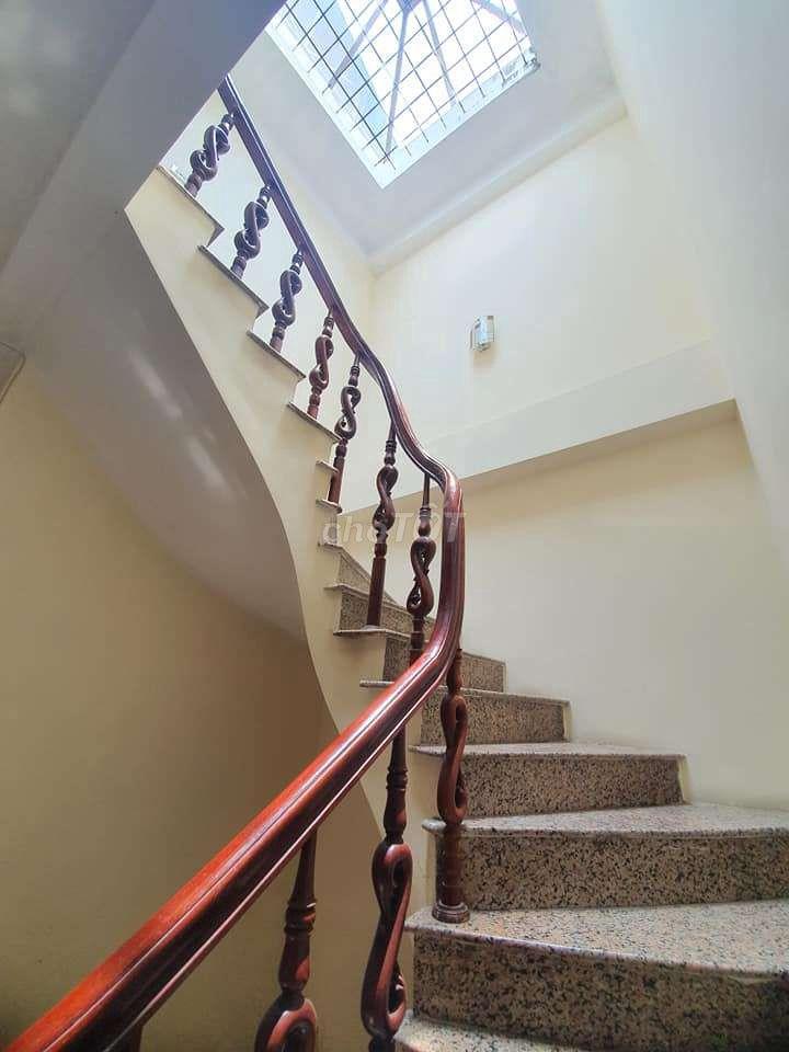 (Chính chủ) cho thuê phòng đủ đồ Núi Trúc