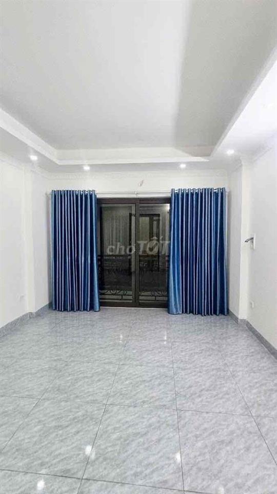 Cho thuê nhà  Tây Mỗ, Nam Từ Liêm DT 40m 5 tầng căn 4PN 9 tri
