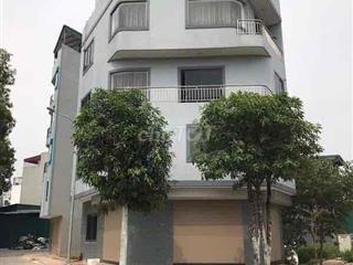 Cho thuê nhà lô góc, ô tô tránh Trịnh Văn Bô Vân Canh