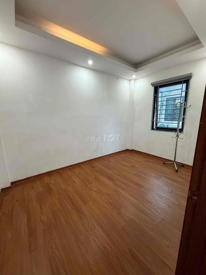 Cho thuê nhà 3PN 8tr  ngõ 252 Đại Mỗ - Nam Từ Liêm
