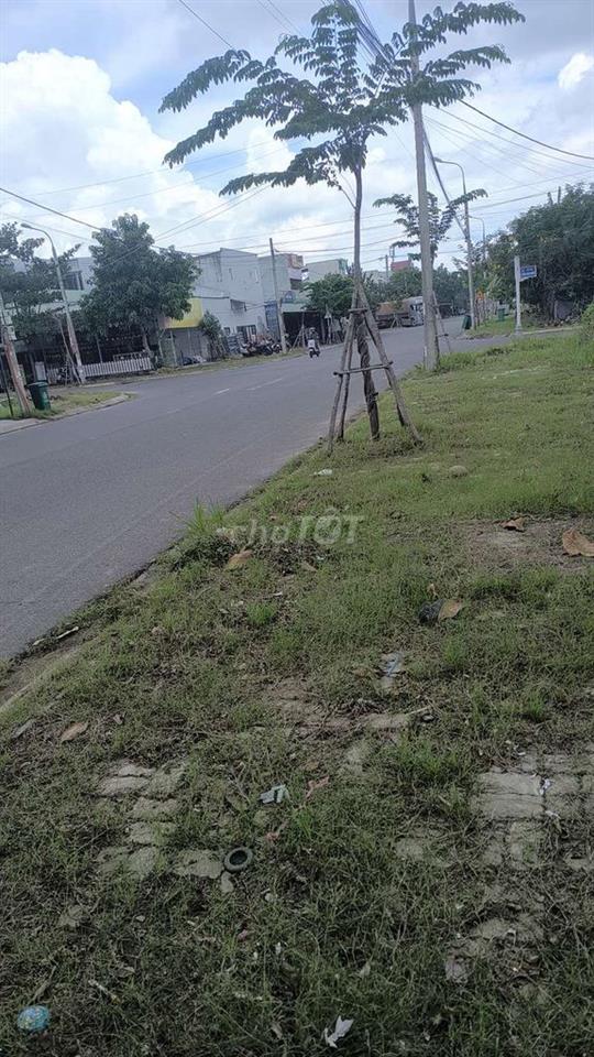 Đất mặt tiền kiệt ô tô gần Nam Kỳ khởi Nghĩa