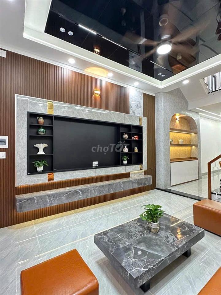 CHÍNH CHỦ CẦN BÁN GẤP CĂN NHÀ SỔ RIÊNG THỔ CƯ NGAY CÂY XĂNG 75