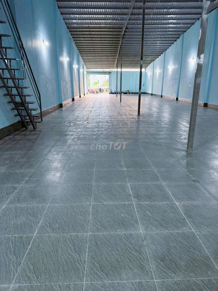 CHO THUÊ KHO XƯỞNG XD MỚI 400m2 KHU VỰC HÓC MÔN