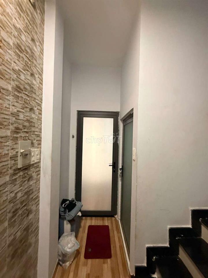 bán nhà số 100 đường số 14 đúc 4 tầng mái bê tông cốt thép 