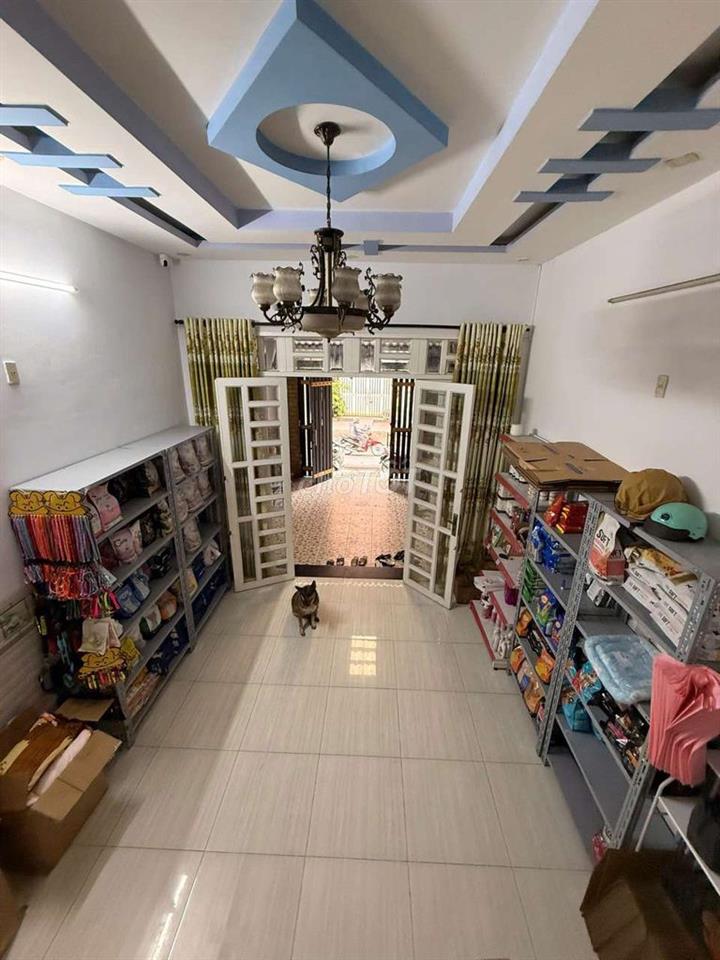 bán nhà số 100 đường số 14 đúc 4 tầng mái bê tông cốt thép 