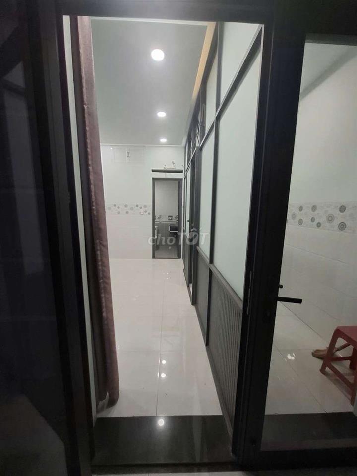 Cho nữ thuê trọ gần ĐH Công Thương, Aeon Mall,...