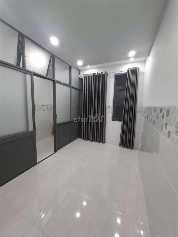 Cho nữ thuê trọ gần ĐH Công Thương, Aeon Mall,...
