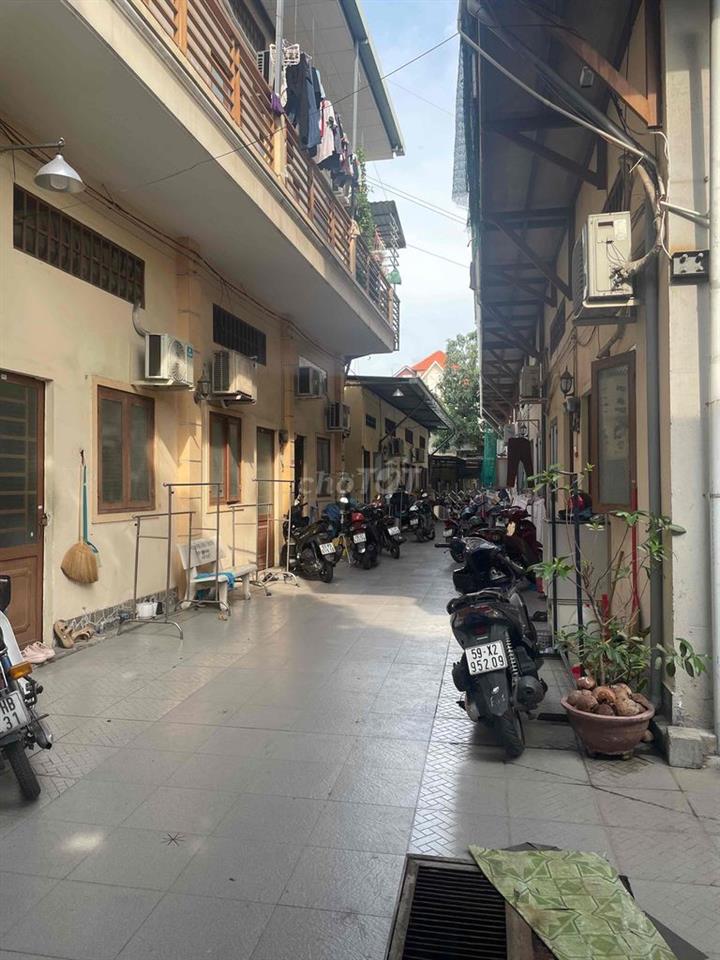cần tìm nữ ghép 1:1 - 1,8tr/người