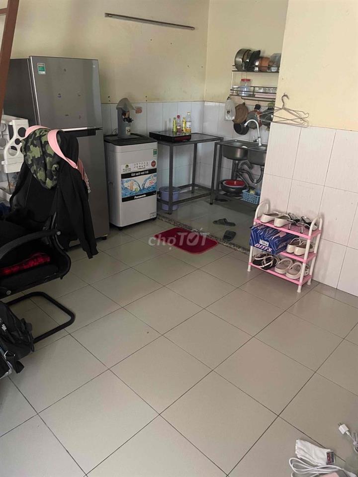 cần tìm nữ ghép 1:1 - 1,8tr/người