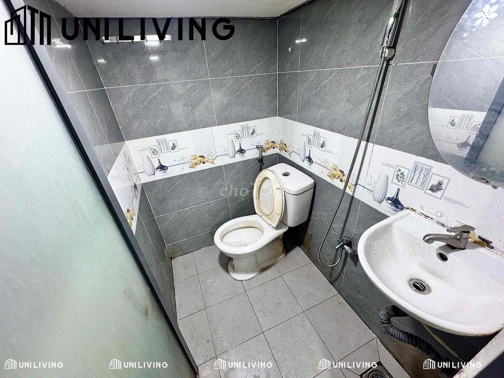 DUPLEX SIÊU RỘNG 4 NGƯỜI 4 XE SÁT QUẬN 1 CÓ THANG MÁY HẦM XE