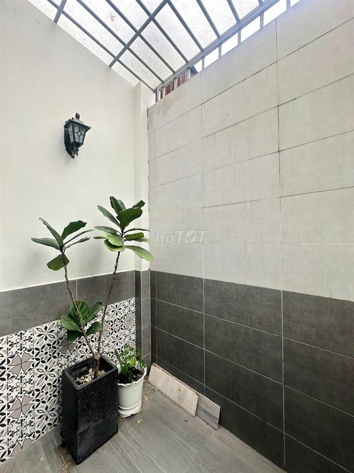 Bán nhà Mặt Tiền ( Biệt thự Mini ) KDC HIM LAM-BA TƠ P.7 Q.8