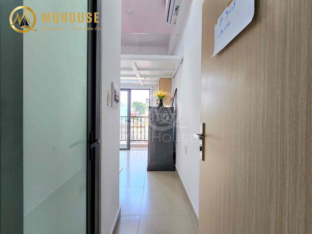 PHÒNG DUPLEX BAN CÔNG VIEW BỜ KÈ