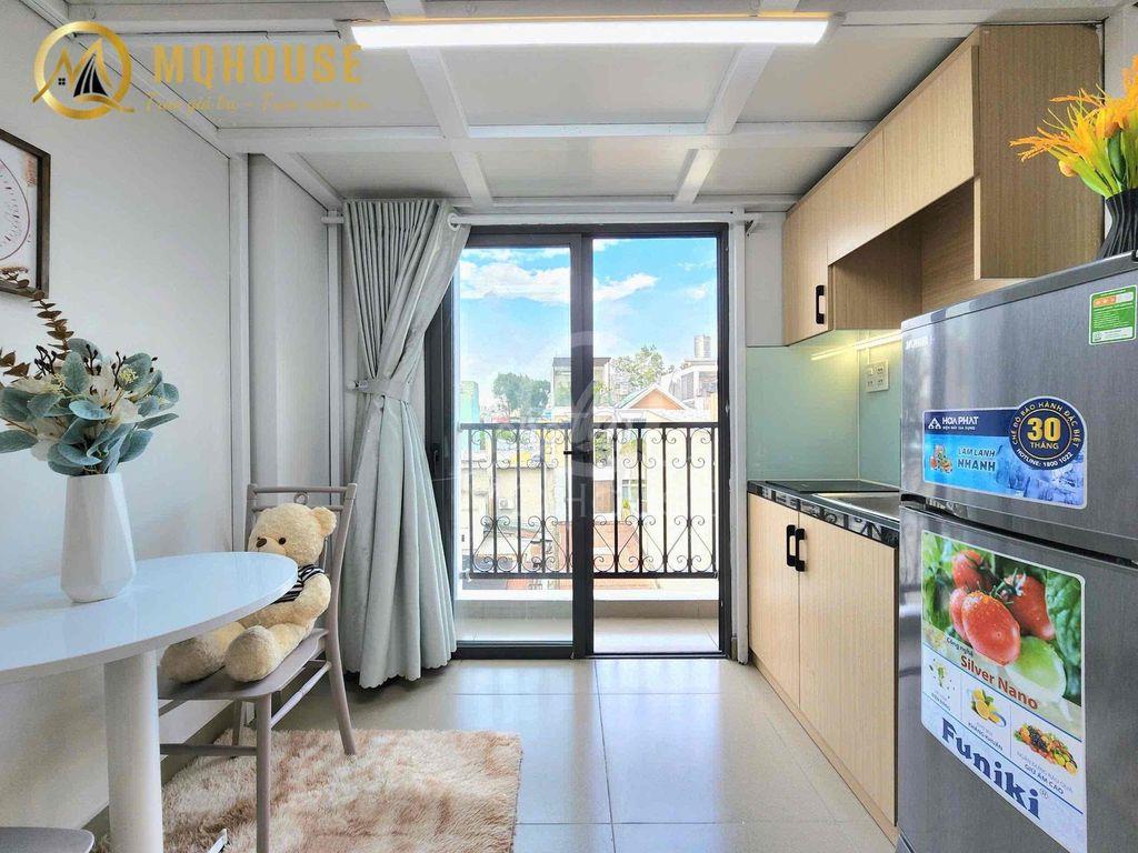PHÒNG DUPLEX BAN CÔNG VIEW BỜ KÈ