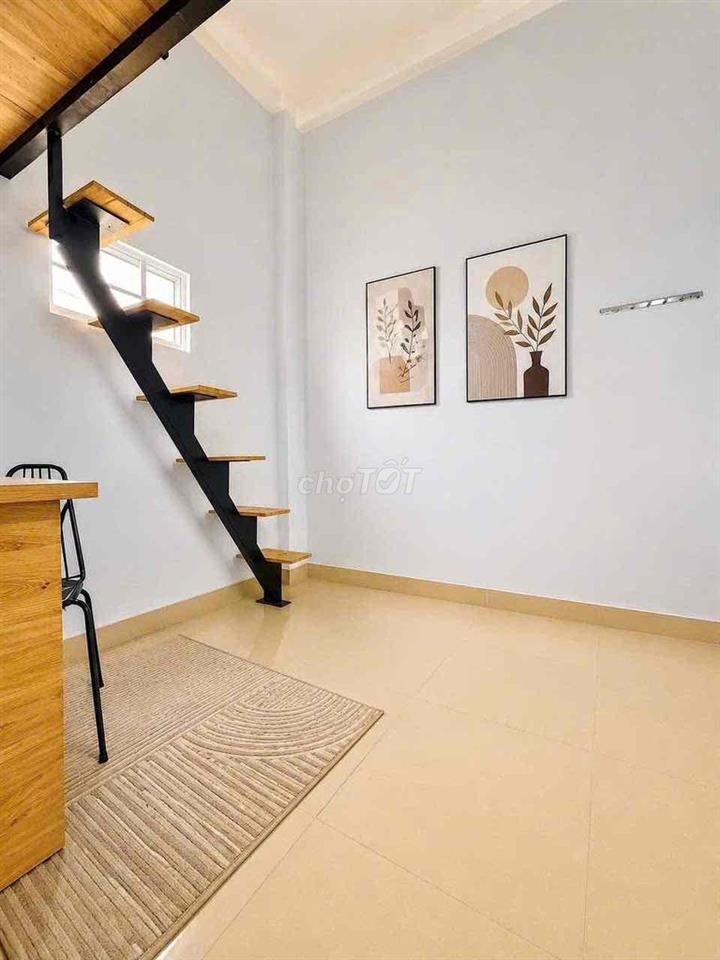 PHÒNG DUPLEX GỖ MỚI XỊN SẠCH SẼ GIÁ SINH VIÊN TẠI CỘNG HOÀ, TÂN BÌNH