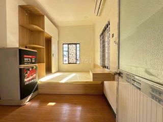 STUDIO CỬA SỔ THOÁNG, FULL NỘI THẤT NGAY KHU K300