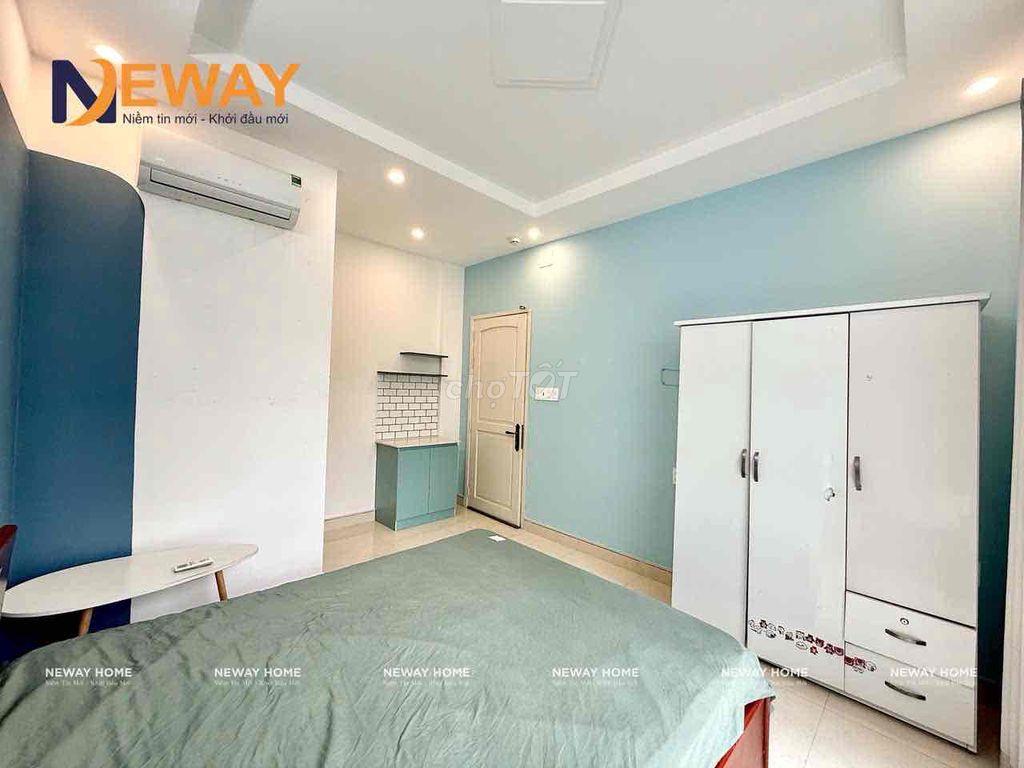 phòng view kính full nội thất rộng rãi thoáng mát