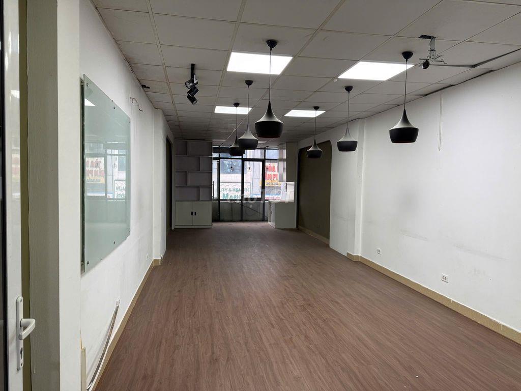 Cho thuê sàn VP, Spa, Lớp học tại Chùa Láng 100m2 chỉ 17tr