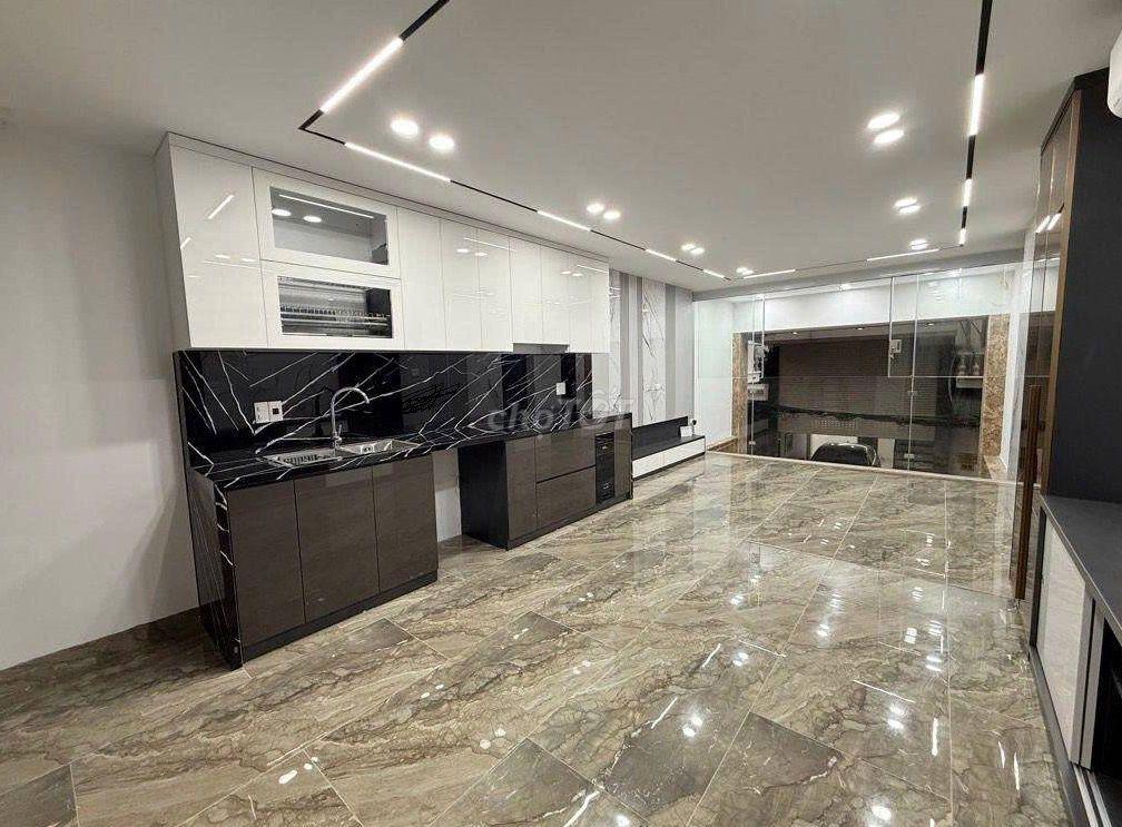 Bán nhà đẹp Phân lô Trần Quang Diệu 45m2x6t chỉ 23 tỷ