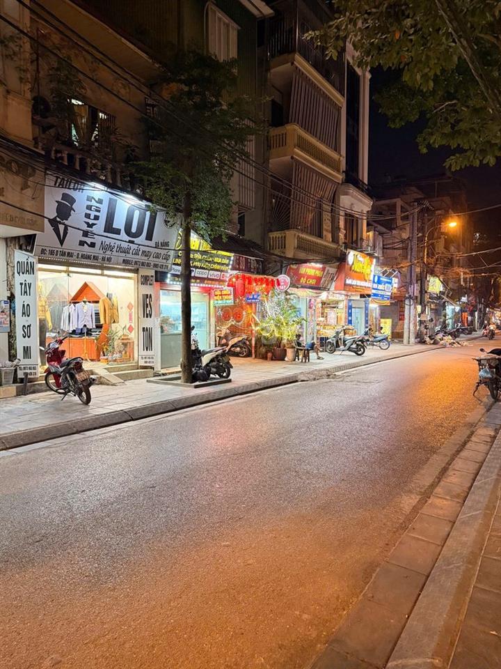 CHO THUÊ NHÀ RIÊNG PHỐ TÂN MAI – CÓ SẴN ĐỒ DÙNG, CHỈ 6 TRIỆU/THÁNG!