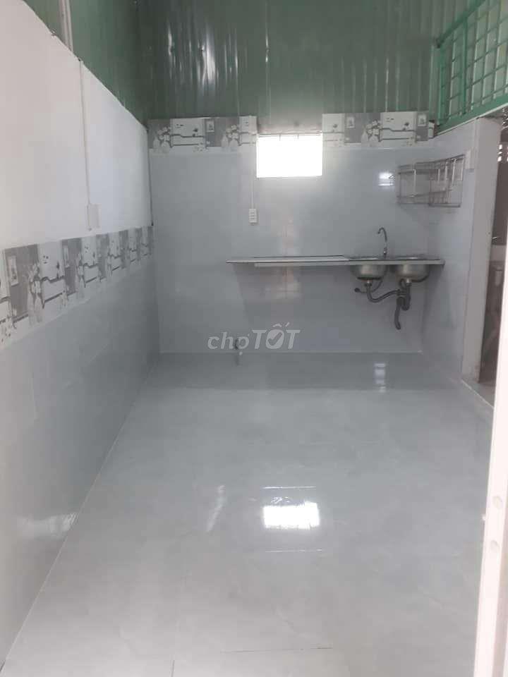 Phòng trọ mới sửa sang sạch đẹp có máy lạnh
