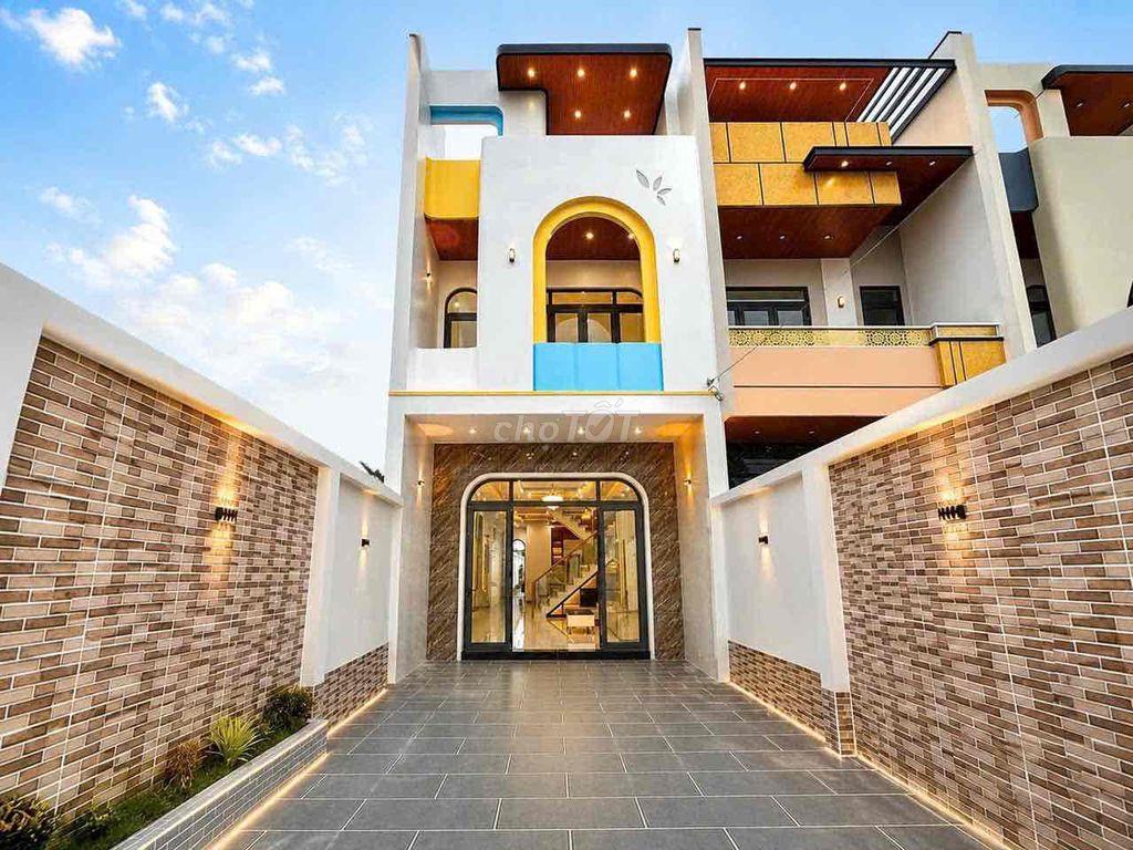 Chính chủ bán đất xây nhà. 154m2 sổ riêng ngay trường mẫu giáo.