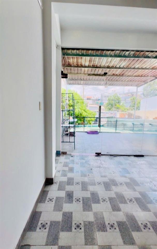 CHO THUÊ NHÀ MẶT TIỀN 1 TRỆT 2 LẦU 3 PHÒNG NGỦ 66 BÙI QUANG LÀ
