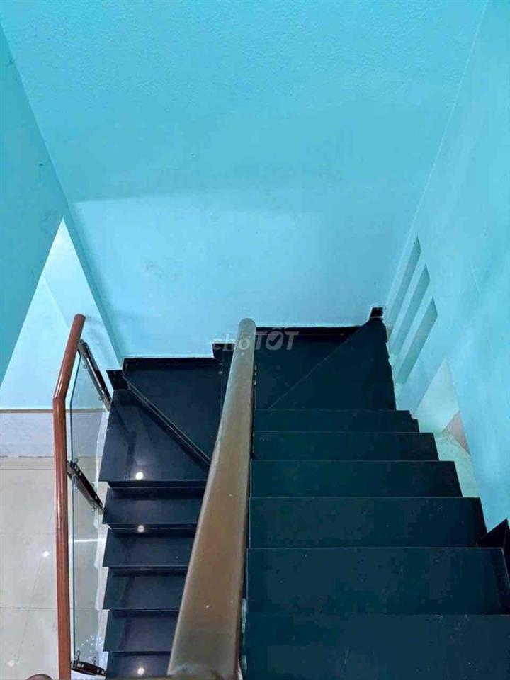 Cho thuê nhà 67 đường số 3