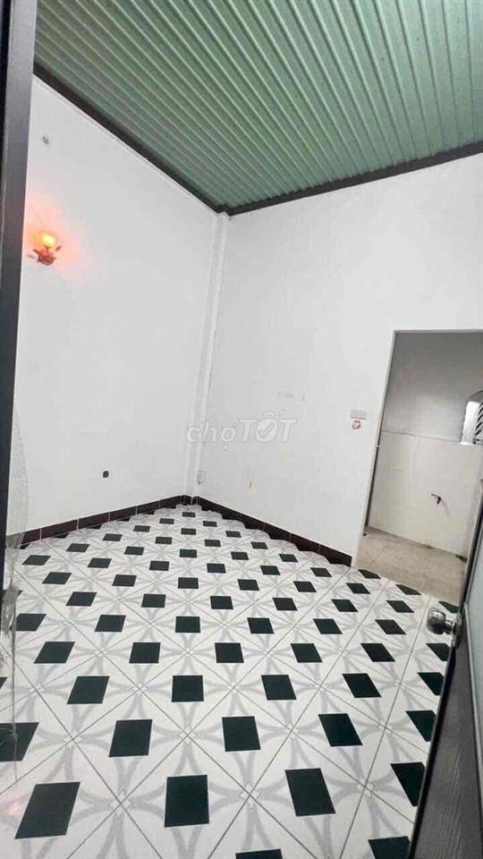 thuê nhà nguyên căn có nội thất 2 máy lạnh
