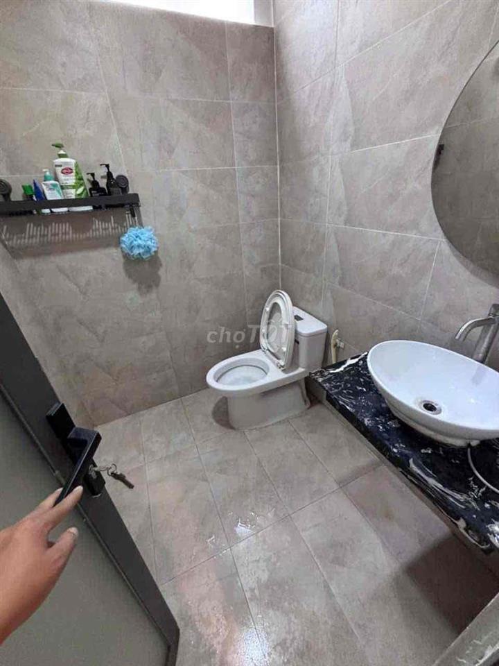 thuê nhà nguyên căn mới