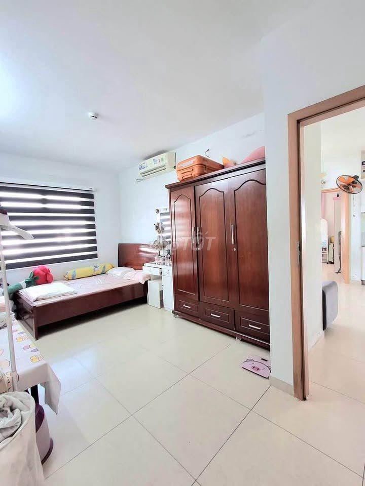 Cho thuê chung cư Bigemco ph.Phú Thọ - Căn 2PN, Full Nt giá thuê 13tr