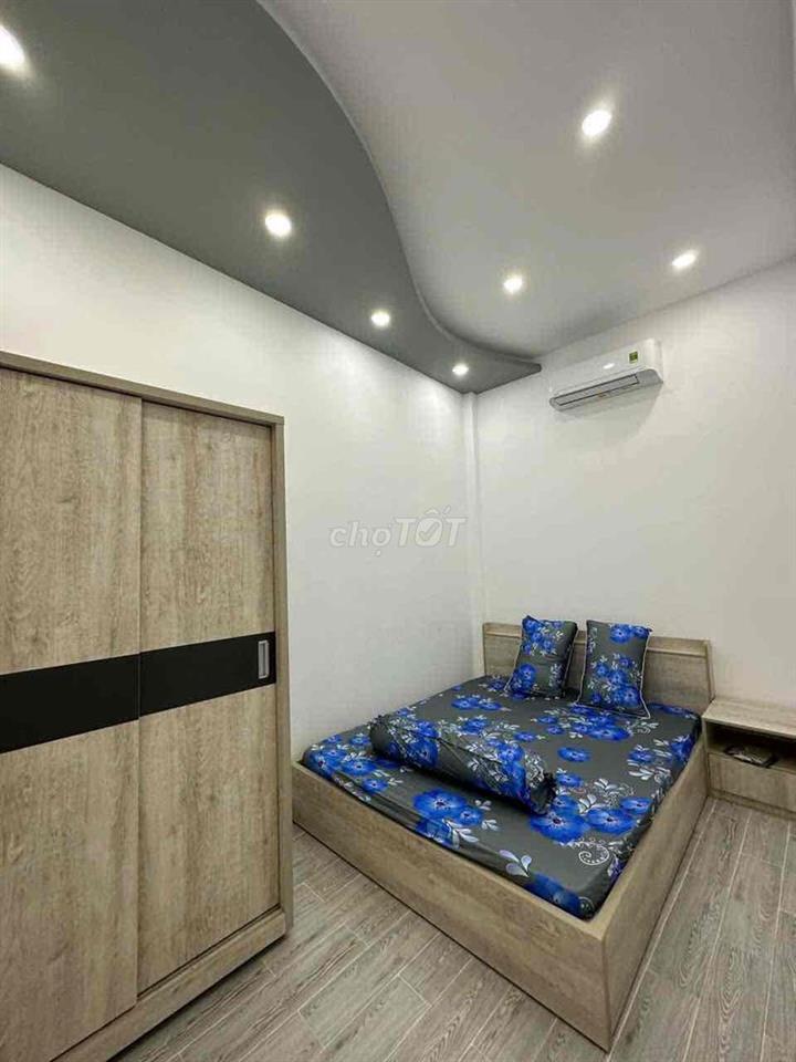 cho thuê nhà q8