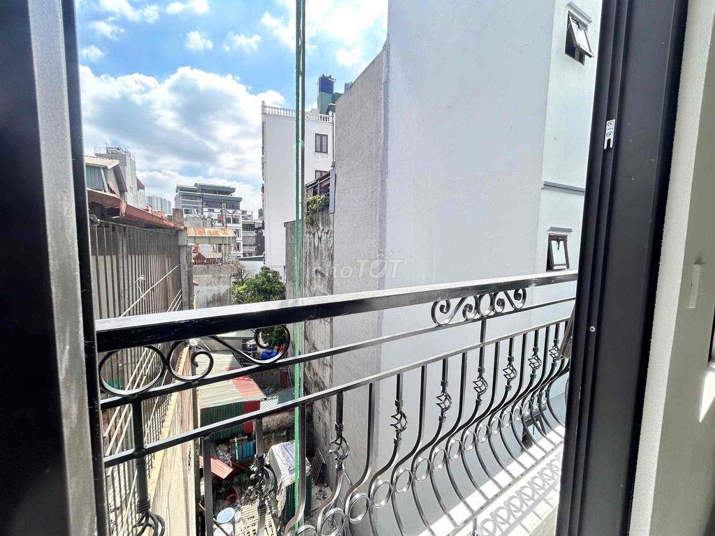 KHAI TRƯƠNG CĂN HỘ FULL ĐỒ - FPT ĐI BỘ 500m - BAN CÔNG THOÁNG